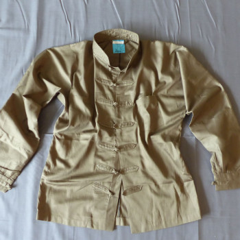 Hemd aus Bio-Baumwolle Satin Farbe Khaki |auch in Türkis, Schwarz, Weiß, Beige